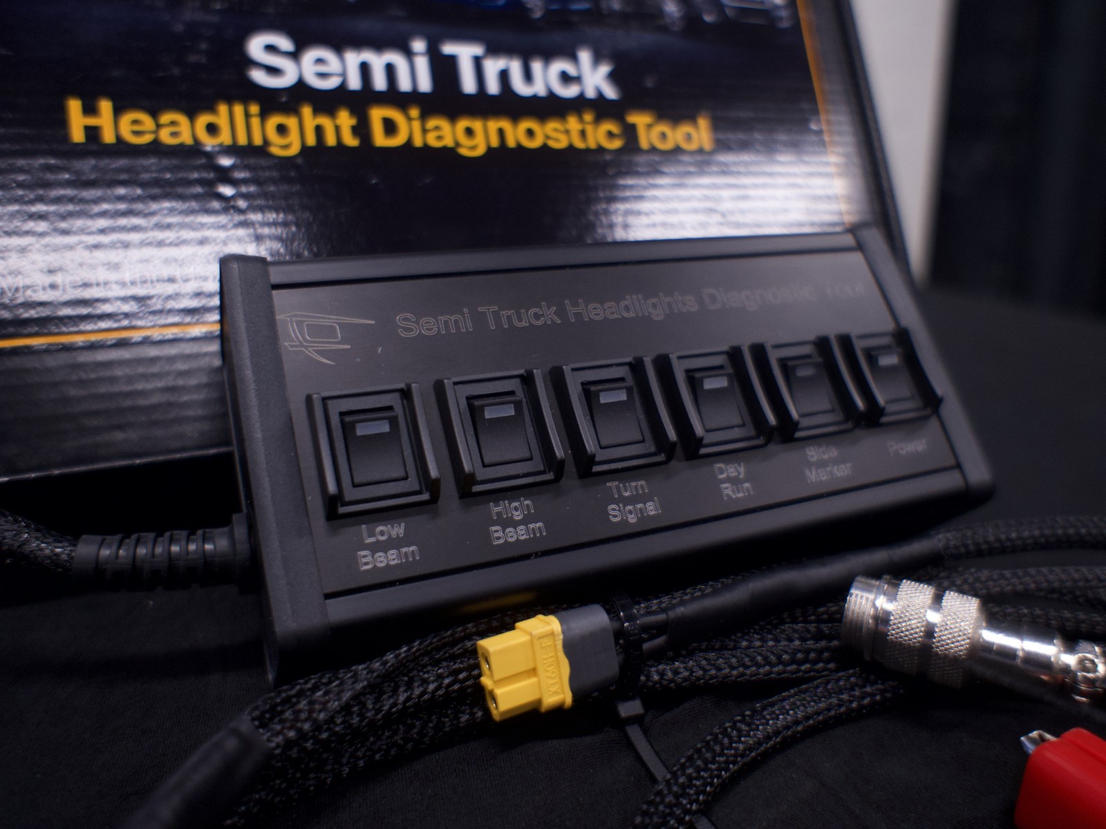 UZUK Smart Pro Gen1 Semi Truck Headlight Diagnostic Tool